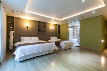 Dome Hotel Geoje 3*
