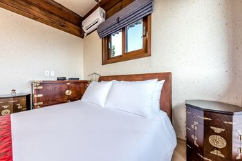 Jeju Hanok Hotel Hallagung 2*