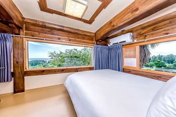 Jeju Hanok Hotel Hallagung 2*