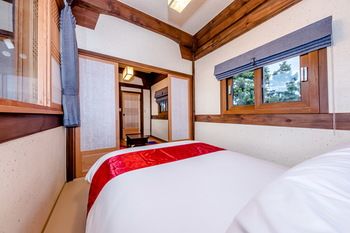 Jeju Hanok Hotel Hallagung 2*