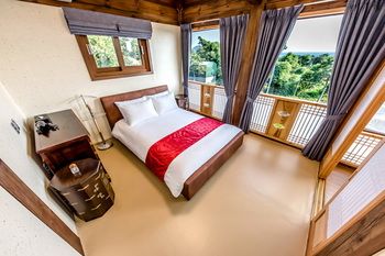 Jeju Hanok Hotel Hallagung 2*