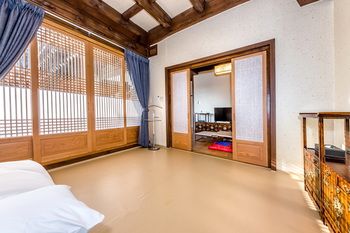 Jeju Hanok Hotel Hallagung 2*