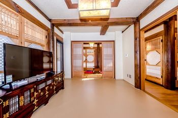 Jeju Hanok Hotel Hallagung 2*