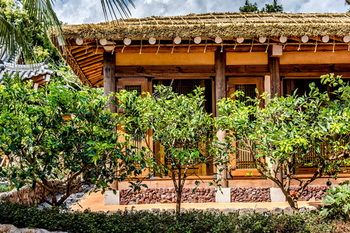 Jeju Hanok Hotel Hallagung 2*