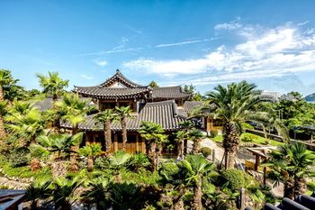 Jeju Hanok Hotel Hallagung 2*