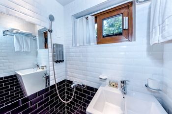 Jeju Hanok Hotel Hallagung 2*