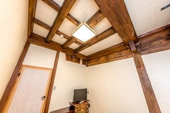 Jeju Hanok Hotel Hallagung 2*