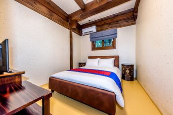 Jeju Hanok Hotel Hallagung 2*