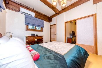 Jeju Hanok Hotel Hallagung 2*