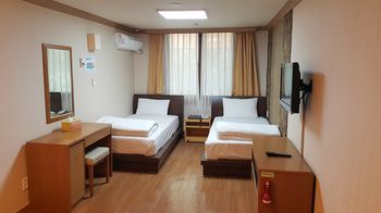 Osaek Greenyard Hotel 3*