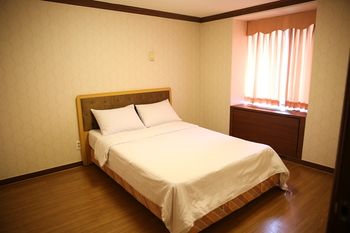 Osaek Greenyard Hotel 3*