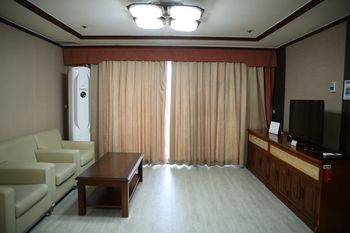 Osaek Greenyard Hotel 3*