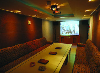 The Mauna Ocean Resort 3*