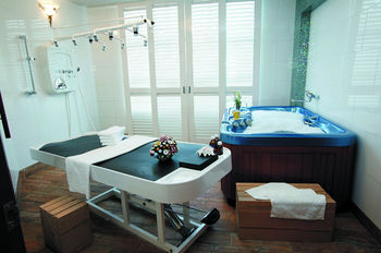 The Mauna Ocean Resort 3*