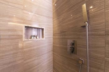 Guwol Hotel 3*