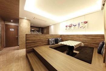 Guwol Hotel 3*