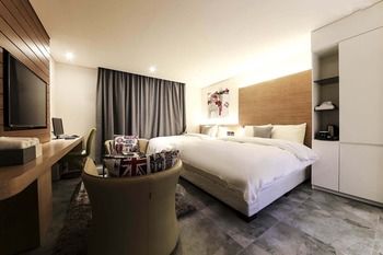 Guwol Hotel 3*