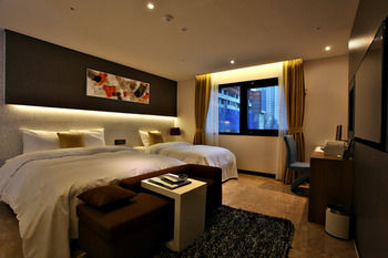 Guwol Hotel 3*