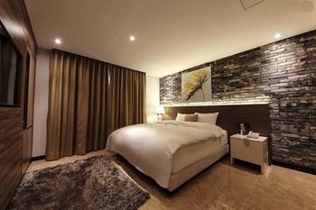 Guwol Hotel 3*