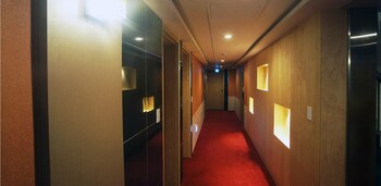 Raum Hotel 3*