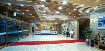 Raum Hotel 3*
