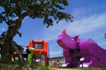 Blue Whale Resort 3*