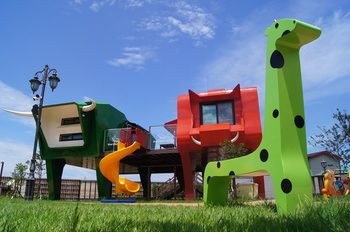 Blue Whale Resort 3*