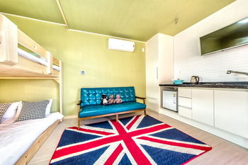 Blue Whale Resort 3*