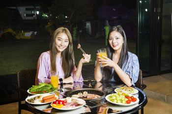 Blue Whale Resort 3*