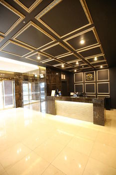 Elga Hotel 3*