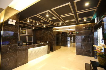Elga Hotel 3*