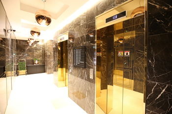 Elga Hotel 3*