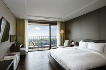 The Annex 4*