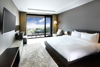 The Annex 4*