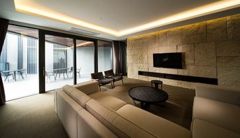 The Annex 4*