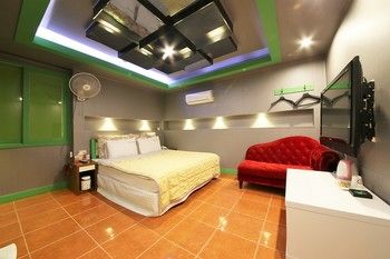 Sense Motel 2*