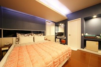 Sense Motel 2*