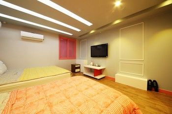 Sense Motel 2*