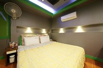 Sense Motel 2*