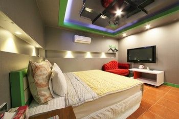 Sense Motel 2*