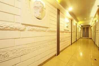 Sense Motel 2*