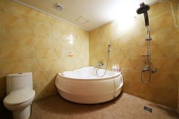 Sense Motel 2*