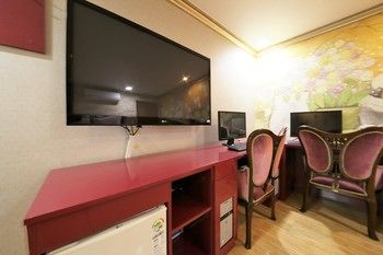 Sense Motel 2*