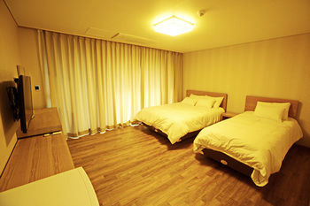 Suave Hotel 3*
