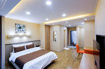 Jeju M Resort 3*