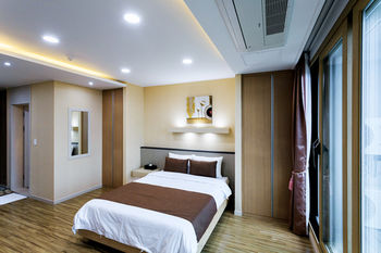 Jeju M Resort 3*