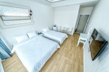 Water Garden Resort 2*
