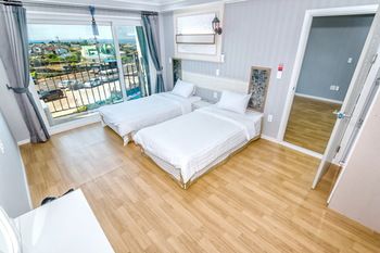 Water Garden Resort 2*
