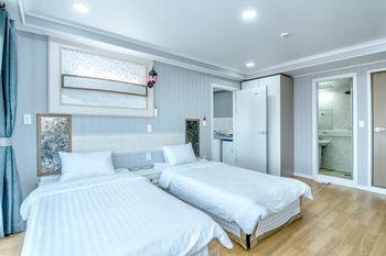 Water Garden Resort 2*