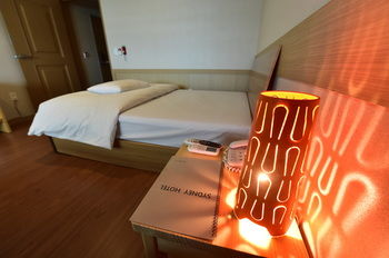 Huesik Hotel Sydney 2*
